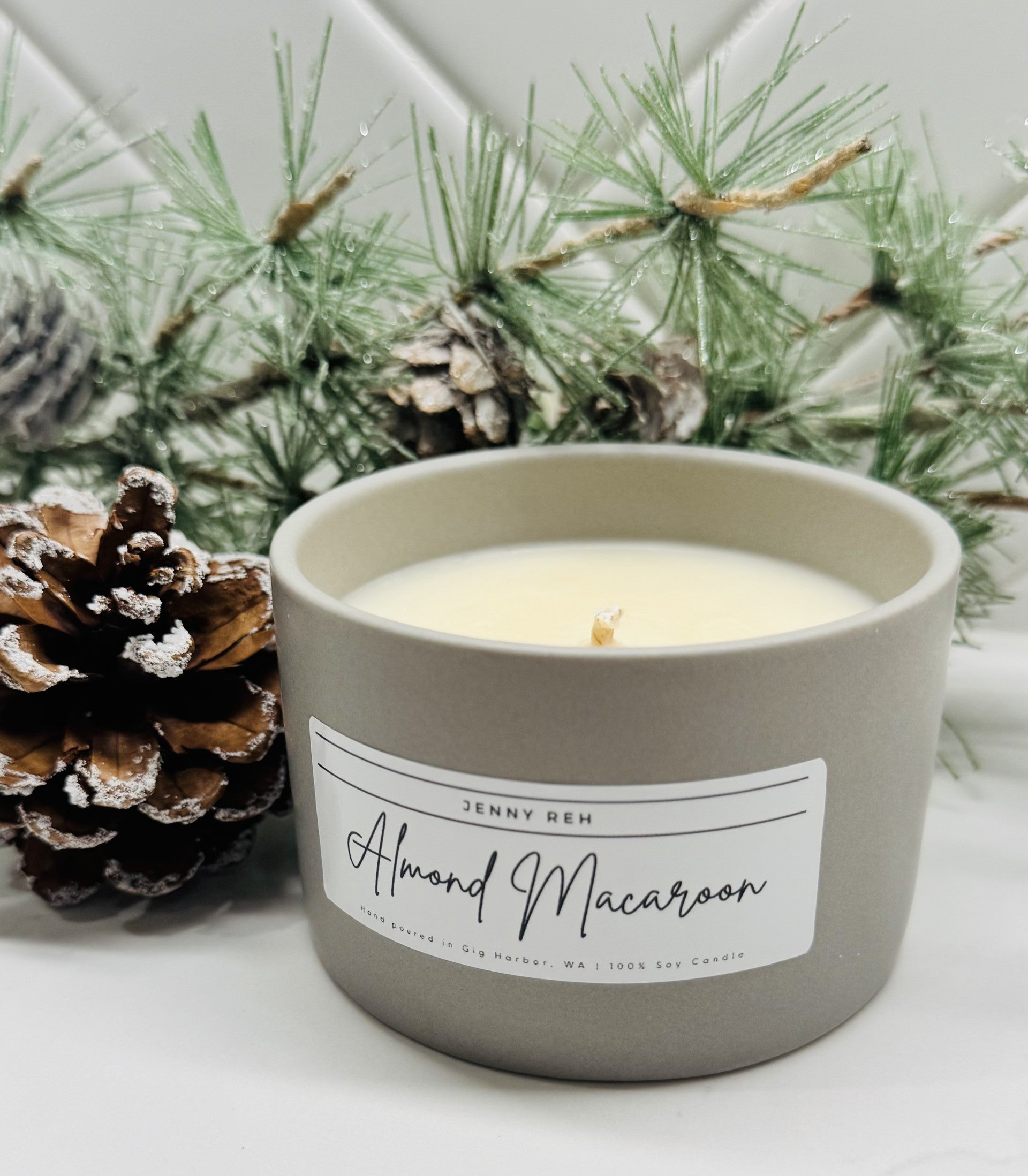 Almond Macaroon 7oz Soy Candle